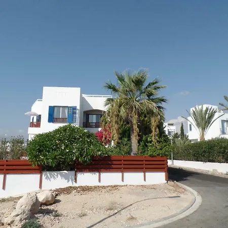 Apollo Beach 10, 公寓 Paphos